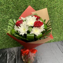 First Love with Chrysanth (3 rose stems)